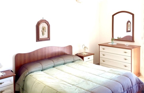 Trecastagni Apartment | Homerez - Appartement 15 km away from the slopes for 4 ppl. at Trecastagni