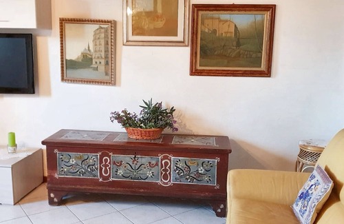 Cascine-La Croce Apartment | Homerez - Apt. Cascine-la Croce