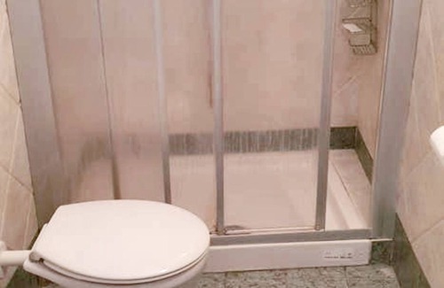 Cascine-La Croce Apartment | Homerez - Apt. Cascine-la Croce