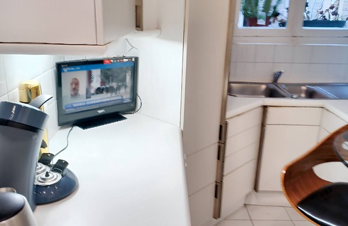 Passy Apartment | Homerez - Apt in Paris (Trocadéro)