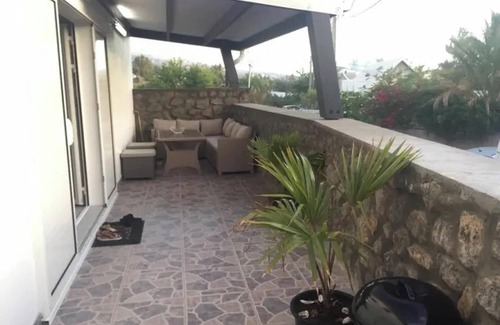 Trois-Bassins Apartment | Homerez - Apt. Les Trois-Bassins