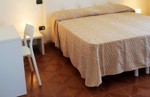 Viserbella Apartment | Homerez - Beautiful appartement for 6 ppl. with sea view and balcony at Viserba