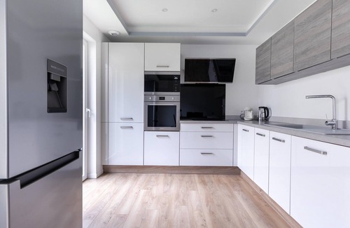 Floirac House | Homerez - Beautiful house for 6 ppl. with terrace at Floirac