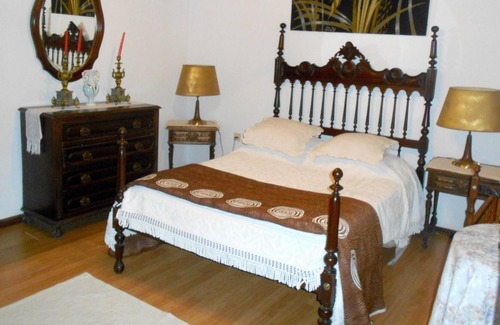 Guilhofrei House | Homerez - Beautiful house for 6 ppl. with terrace at Gontim