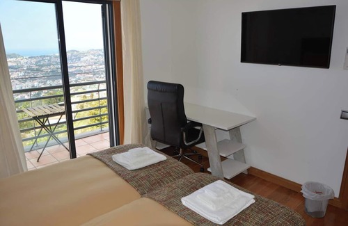 Santa Maria Maior House | Homerez - Big house 3 km away from the beach for 10 ppl. with swimming-pool
