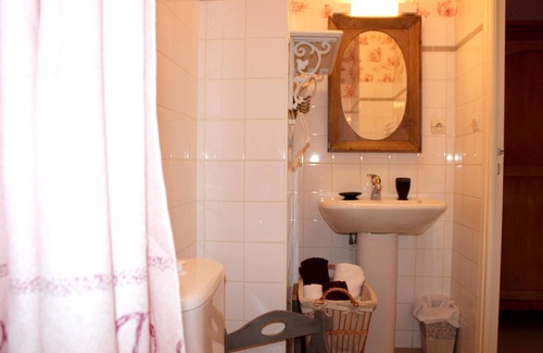 Croutoy House | Homerez - Big house for 11 ppl. with garden and terrace at Croutoy