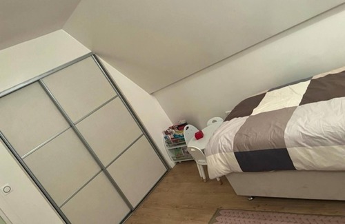 Drancy House | Homerez - Big house for 10 ppl. with garden and terrace at Drancy