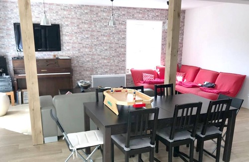 Payns House | Homerez - Big house for 12 ppl. with shared pool, jacuzzi and terrace at Payns