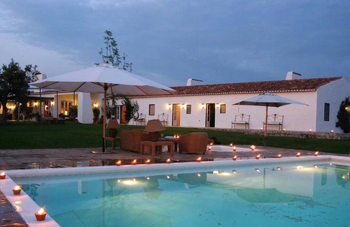 Alter do Chao House | Homerez - Big house for 17 ppl. with shared pool and terrace at Seda