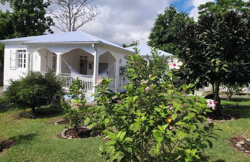 Capesterre-Belle-Eau House | Homerez - Bungalow in Capesterre-Belle-Eau