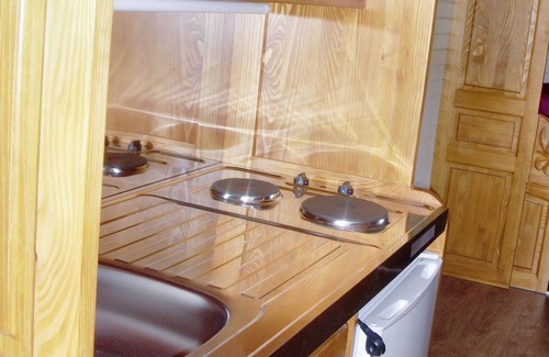 Saint-Pardoux House | Homerez - Bungalow for 4 ppl. with shared pool and terrace at Saint-Pardoux