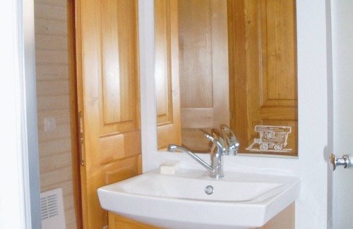 Saint-Pardoux House | Homerez - Bungalow for 4 ppl. with shared pool and terrace at Saint-Pardoux