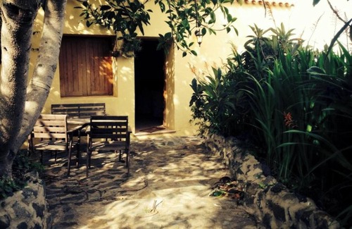 Moya House | Homerez - Bungalow in Carreteria