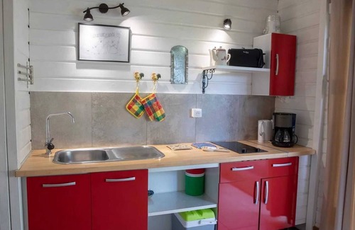 Vieux-Habitants Ski Chalet | Homerez - Chalet in Vieux-Habitants