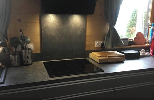 La Lechere Ski Chalet | Homerez - Chalet in La Léchère