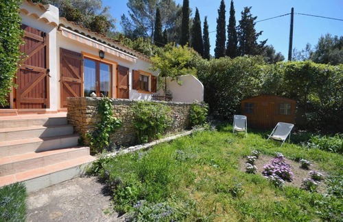 Ceyreste House | Homerez - Character House in Ceyreste - Terrace and Fenced Garden