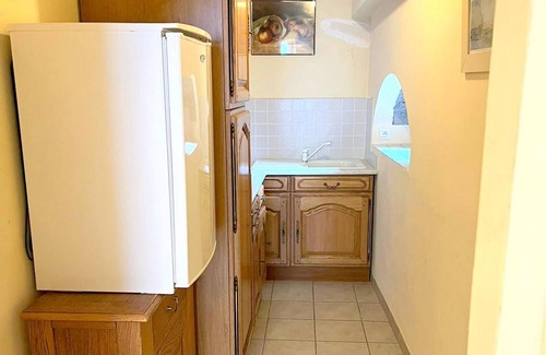 Lacrost Apartment | Homerez - Charming Apartment in Lacrost with Private Garden - 60 m²