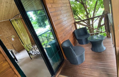 Trois Mares Ski Chalet | Homerez - Charming Chalet in Le Tampon, Mountain View