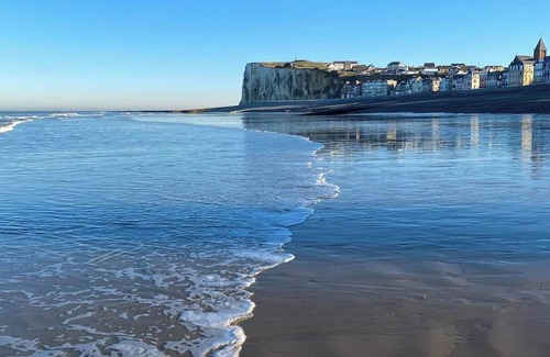 Saint-Leger-aux-Bois House | Homerez - Charming Family Home in Edruchon