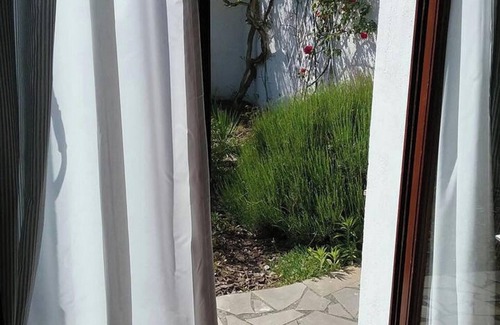 La Palmyre House | Homerez - Charming House in Les Mathes with Enclosed Garden