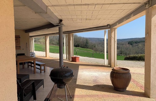 Saint-Gery House | Homerez - Charming House in Saint-Géry with Shared Pool