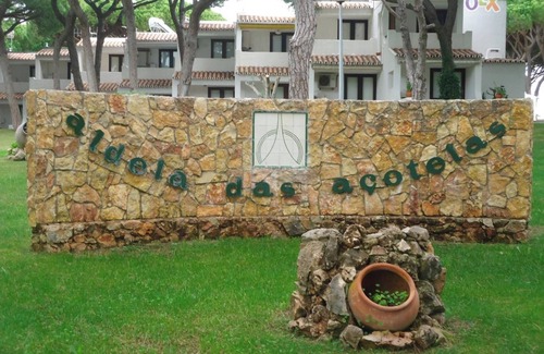 Aldeia das Acoteias Apartment | Homerez - Charming House in Albufeira with Shared Pool
