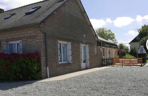 Matignon House | Homerez - Charming House in Matignon with Enclosed Garden