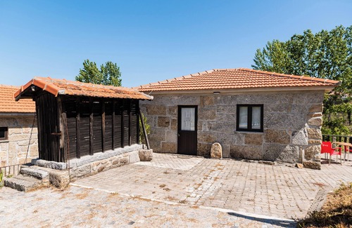 Castelo de Paiva House | Homerez - Charming House in Fornos + Shared Pool