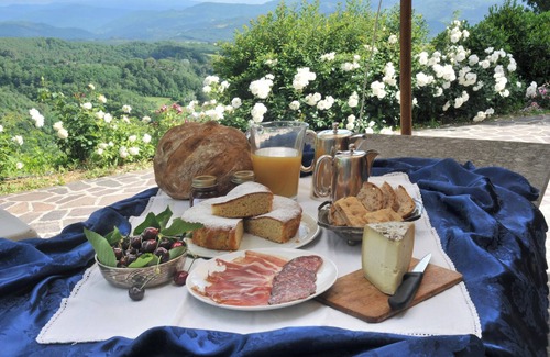 Gattaia House | Homerez - Charming House in Gattaia