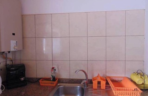Machico House | Homerez - Charming house in Machico with mountain view and garden