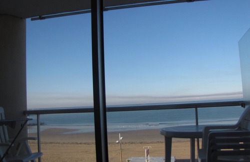 Pornichet Apartment | Homerez - Charming sea view studio in Pornichet 30 m² with terrace