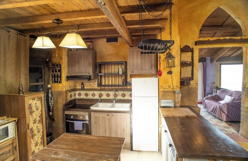 Algarinejo Villa | Homerez - Charming Villa in Algarinejo with Private Pool