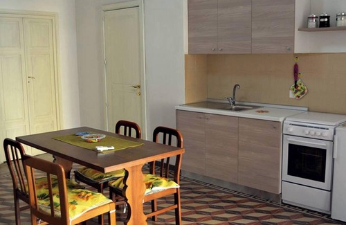 Ragusa Apartment | Homerez - Chic Apartment in Ragusa 70m² with View