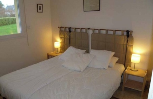 Saint-Nic Villa | Homerez - Comfortable villa in Saint-Nic with private pool