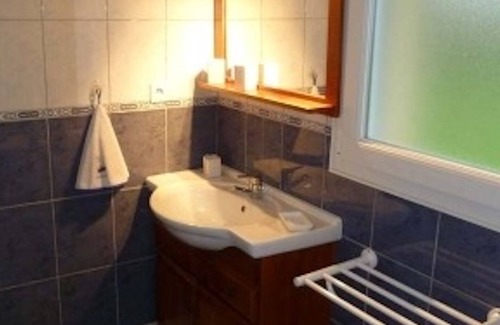 Saint-Nic Villa | Homerez - Comfortable villa in Saint-Nic with private pool