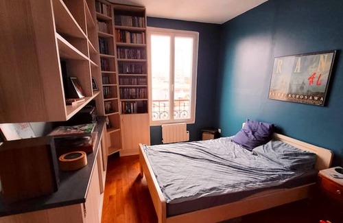 Saint-Denis Apartment | Homerez - Comfy Apt. in Saint-Denis