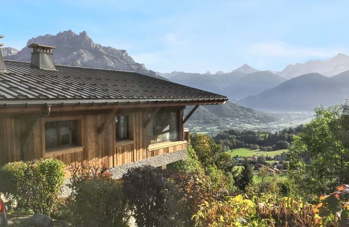 Cordon Ski Chalet | Homerez - Cordon Chalet, Mountain View