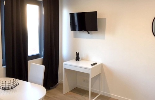 Zone d'Activite Sud-Est Apartment | Homerez - Cosy Studio in Rennes, 25 m² + Garden.