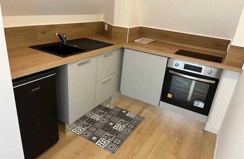 Bruz Apartment | Homerez - Cozy apartment in Bruz