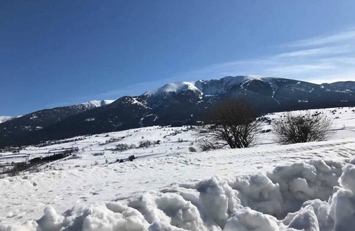 Eyne 2600 Apartment | Homerez - Cozy Apartment with Mountain Views