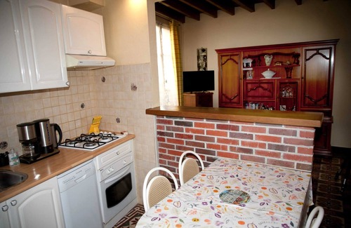 Auxerre House | Homerez - Cozy house in Auxerre