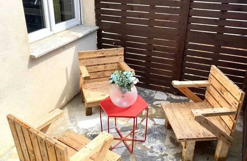 Clermont House | Homerez - Cozy house near Paris with terrace