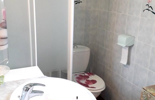 Saint-Jean Apartment | Homerez - Nice appartement 5 km away from the beach for 4 ppl. with terrace