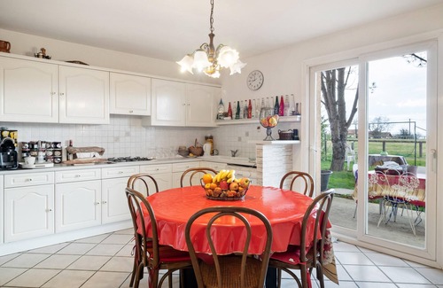 Saint-Cyr-sur-le-Rhone House | Homerez - Charming House in Saint-Cyr-sur-le-Rhône