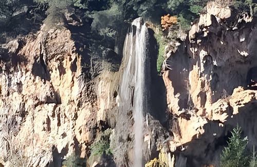 Saint-Julien-de-la-Nef House | Homerez - House in Saint-Julien-de-la-Nef