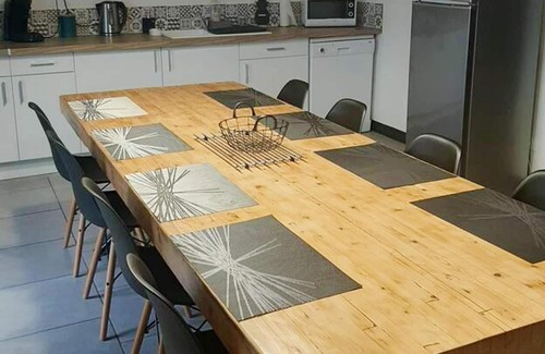 Saint-Pierre-de-Clairac House | Homerez - House for 7 ppl. with swimming-pool at Saint-Pierre-de-Clairac