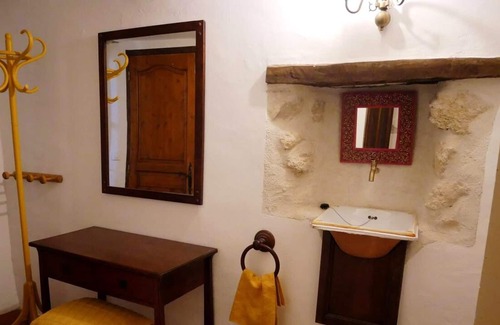 Baudinard-sur-Verdon House | Homerez - House for 6 ppl. with shared pool and terrace at Baudinard-sur-Verdon