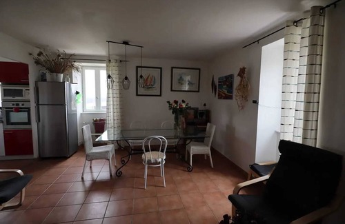 Castelnau-Montratier-Sainte-Alauzie House | Homerez - House in Castelnau-Montratier.