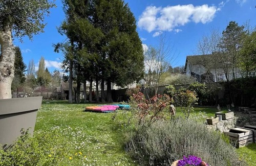 Vienne-en-Arthies House | Homerez - Holiday home in Vienne-en-Arthies