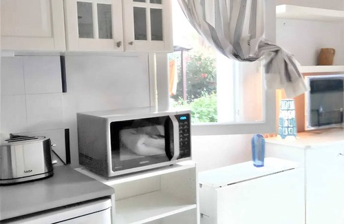 Miramar House | Homerez - House in La Londe-les-Maures